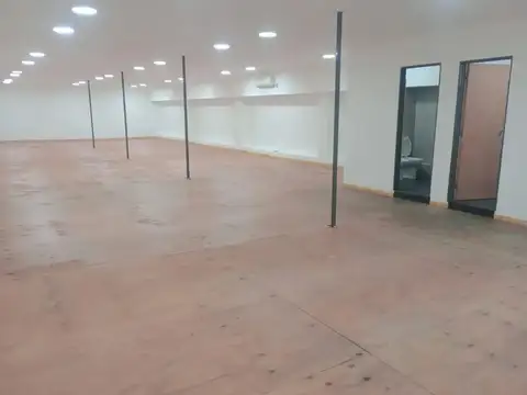 Galpon en Venta en Villa Real, USD 299.000