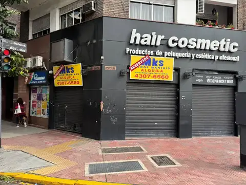 VENTA LOCAL COMERCIAL EN BARRACAS