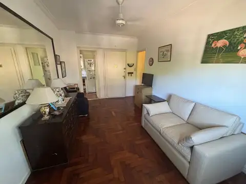 VENTA DEPARTAMENTO 4 AMBIENTES COLEGIALES C/BALCON