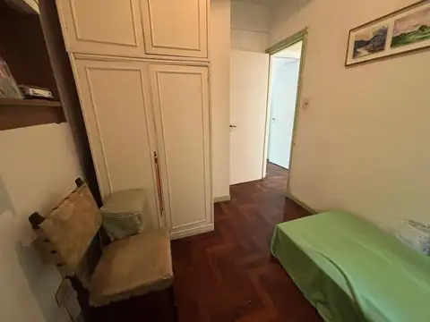 VENTA DEPARTAMENTO 4 AMBIENTES COLEGIALES C/BALCON
