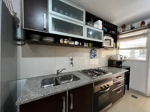 Departamento 3 ambientes con 2 baños