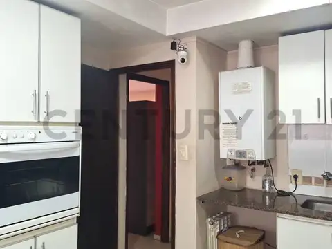 VENTA CASA 3 HABITACIONES + ESCRITORIO