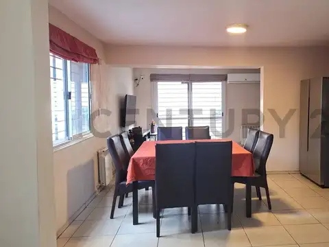 Casa en Venta en Villa Nueva De Guaymallen, USD 132.000