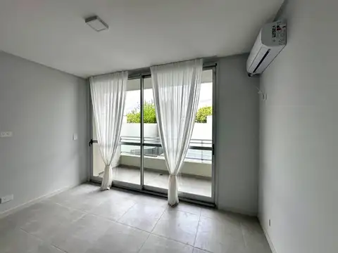 Departamento en Alquiler en Villa Bosch, $ 580.000
