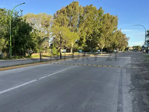 90 y Costanera Punta Lara