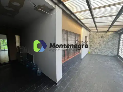 Casa en Venta en Berazategui, USD 140.000