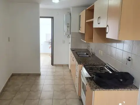 INCREIBLE SEMIPISO EN ALQUILER DOS DORM - ZONA CENTRO LA PLATA - A METROS DE PLAZA PASO