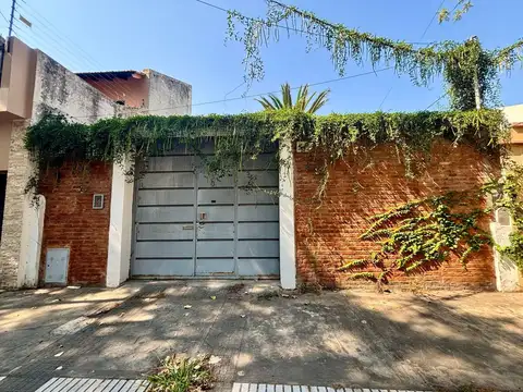 Carlos Guido y Spano 400