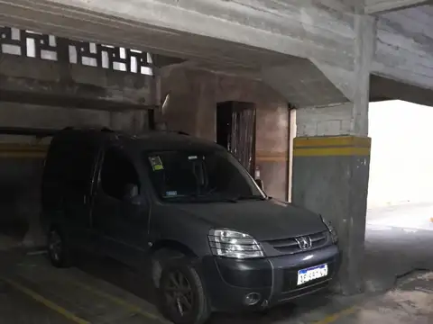 Cochera en Venta Fija