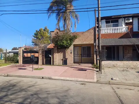 ALQUILER  - Depto 1 dorm - Campana.