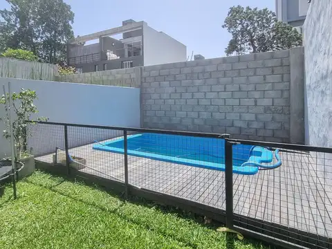 Depto Tipo Casa en Venta 18 años
