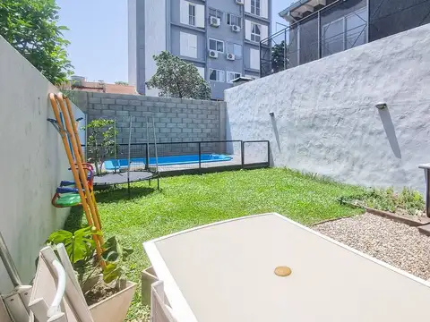 Depto Tipo Casa en Venta de 5 ambientes