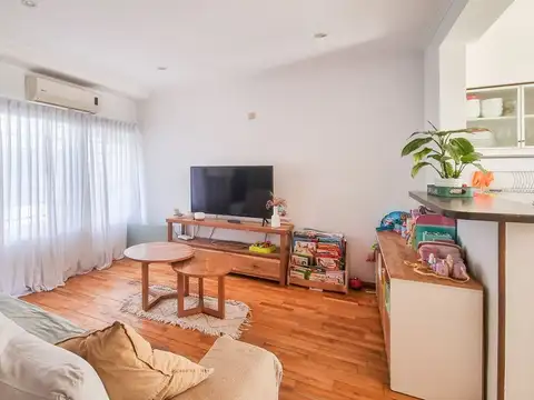 Depto Tipo Casa en Venta en Olivos, USD 289.000
