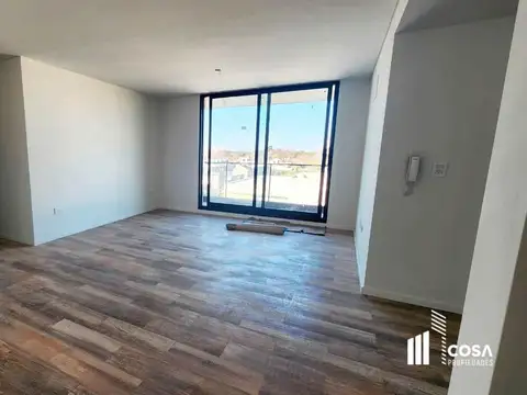 Departamento en Alquiler con 2 cocheras
