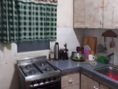 San Pedro 140 , Piso PB