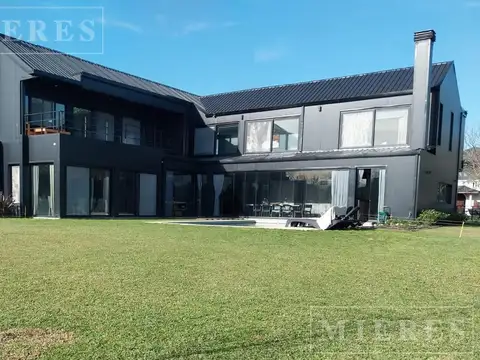 Casa en Venta en Villanueva, USD 1.200.000