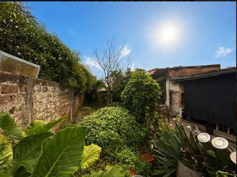 Casa en Venta con 4 cocheras