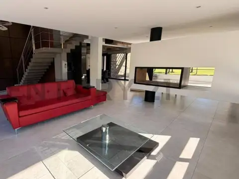 Casa en Venta en Luján de Cuyo, USD 1.300.000