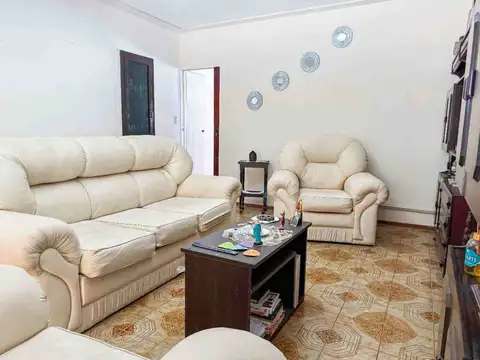Casa en Venta en Ramos Mejia, USD 240.000