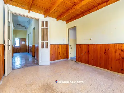 VENTA CASA DOS DORMITORIOS BARRIO UNIVERSITARIO