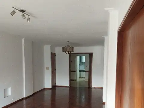 ALQUILER 3 DORMITORIOS ENTRE RIOS Y SAN LUIS.