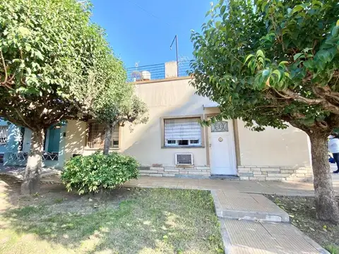 Casa americana + local comercial