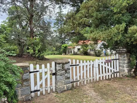 Venta Casa mas gran terreno  1.5 Ha Valle Hermoso 