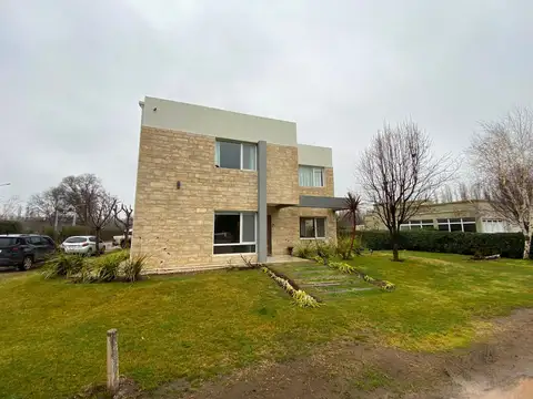 Casa en Venta en Plottier, Confluencia
