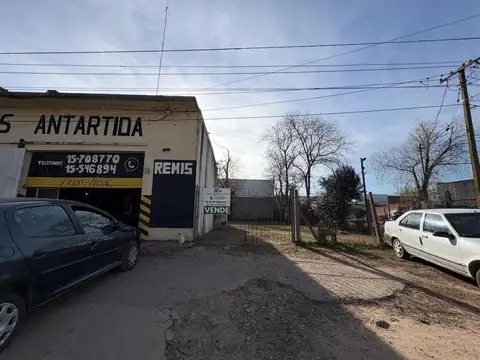 Galpon en Venta en Zarate, USD 210.000