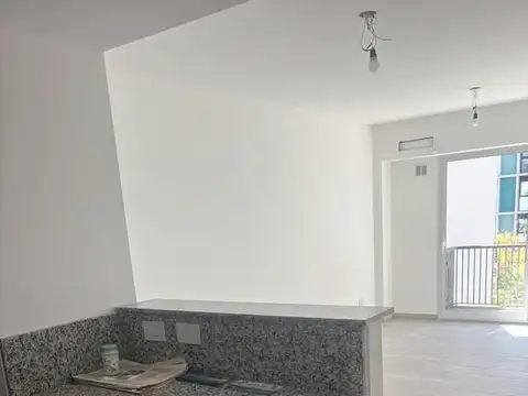 Departamento en Alquiler con 1 cocheras