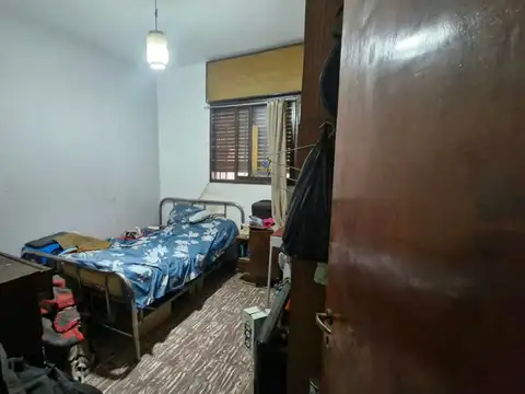 Casa 5 ambientes con 1 baño