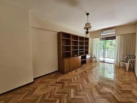 Av. Acoyte al 200 Departamento de 3 Ambientes con Balcón Venta Caballito
