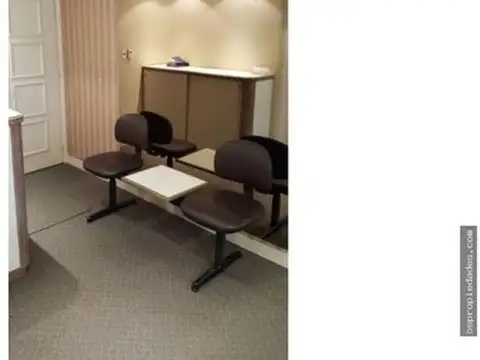 Oficina en Venta al Este