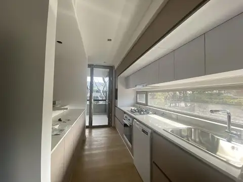 Departamento 4 ambientes con 4 baños