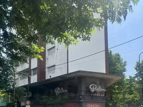 9 y 46 , Piso 0