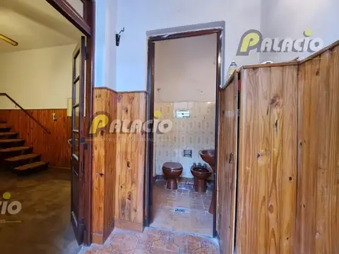 Depto Tipo Casa en Venta 50 años