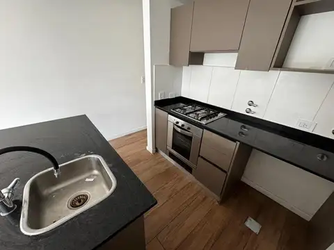 Entre Rios 600, Piso 6