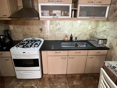 Depto Tipo Casa 4 ambientes con 1 baño