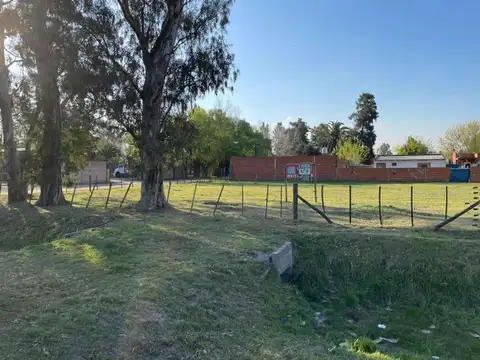Terreno en Venta 20  mts Frente