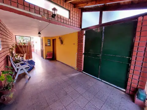 Casa en Venta en Caseros, USD 80.000