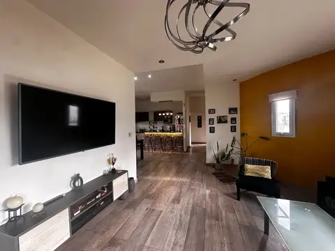 Casa en Venta en Santa Isabel, USD 145.000