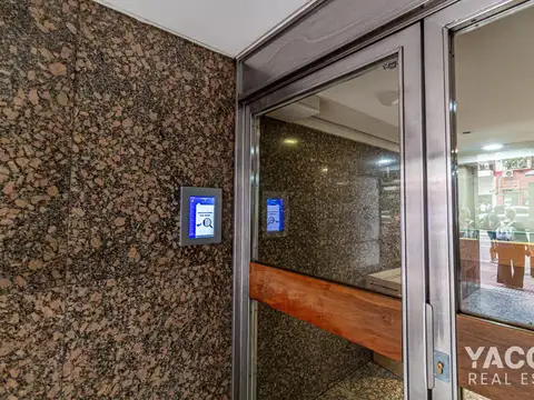 Avenida Córdoba e/ Paraná y Montevideo