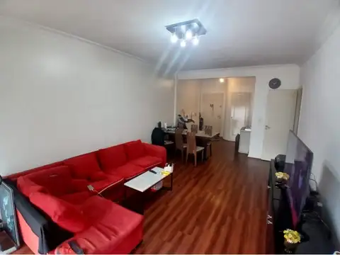 Departamento de 4 ambientes en Venta en Flores