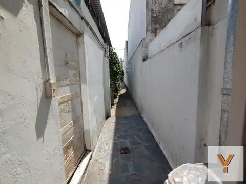 Depto Tipo Casa en Alquiler de 2 dormitorios