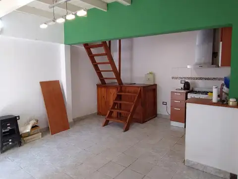 Depto Tipo Casa en Alquiler en Barrio Norte, $ 610.000