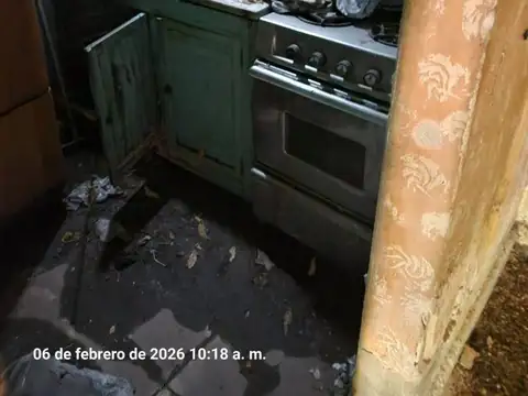 Casa a refaccionar - Ideal Lote