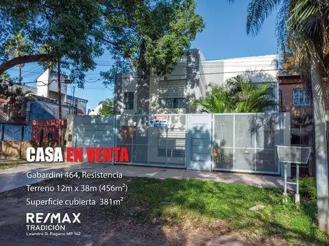 Casa en Venta  Ubicación Residencial 7 ambientes.-