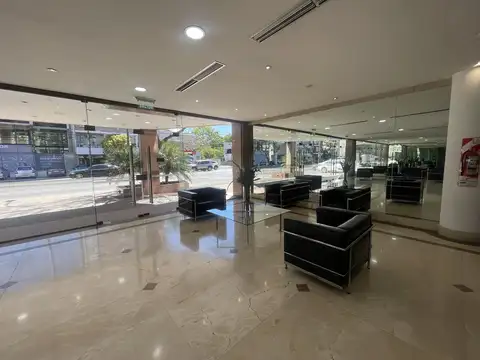 Oficina Monoambiente con 6 baños