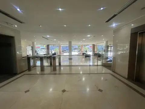 Oficina en Alquiler en Corredor Libertador