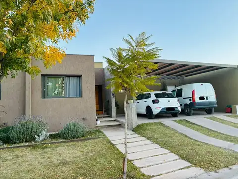 Venta de Casa Barrio Privado Ampros V, Maipú